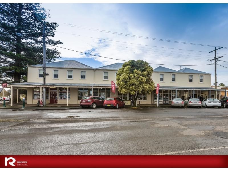 1/8 Bank Street, Port Fairy VIC 3284