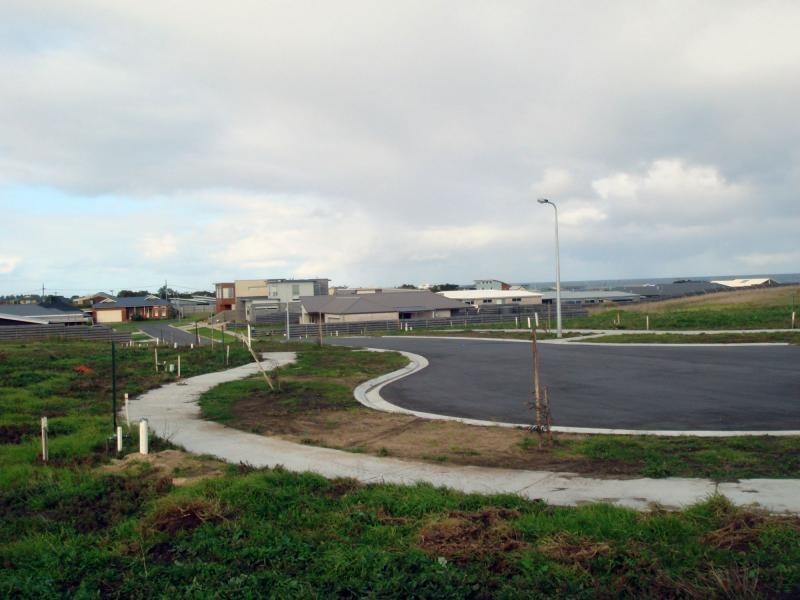 L1 Martin Laurence, Port Fairy VIC 3284