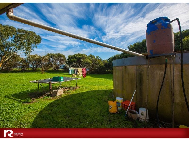 8 Sharkeys Lane, Rosebrook VIC 3285