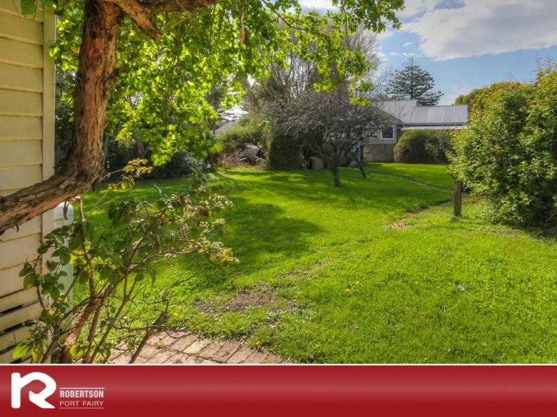 L2 Polding Street, Port Fairy VIC 3284
