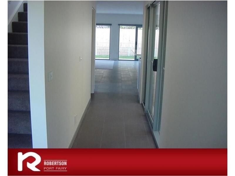 1/12 Crowe Street, Port Fairy VIC 3284