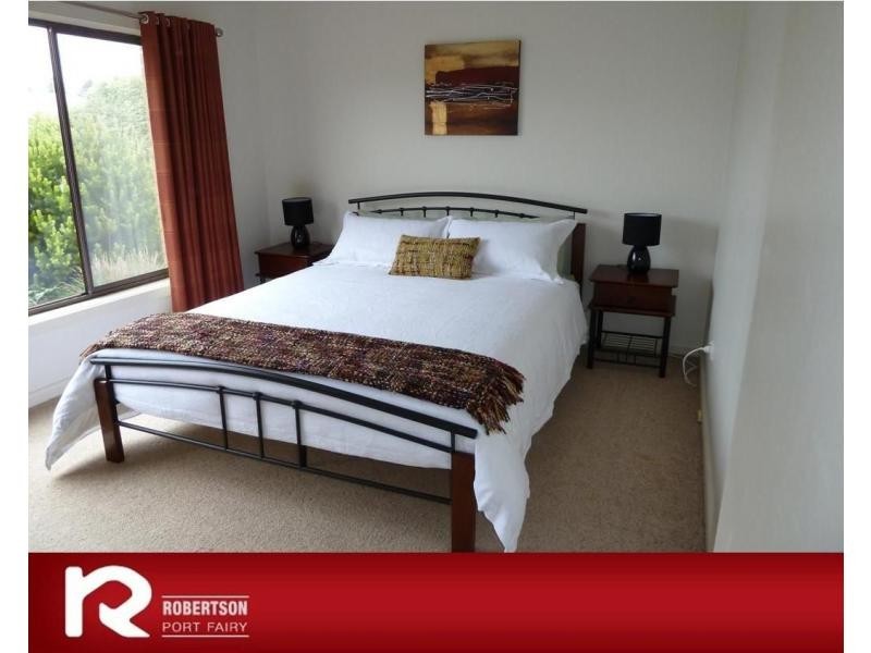 54 Cox Street, Port Fairy VIC 3284