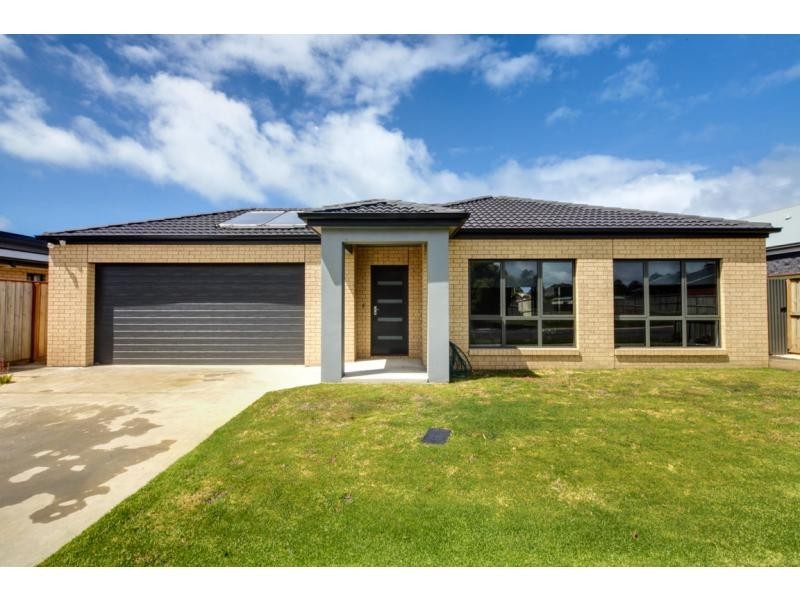 12 McGill Court, Port Fairy VIC 3284