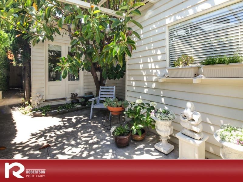 48 Sackville Street, Port Fairy VIC 3284