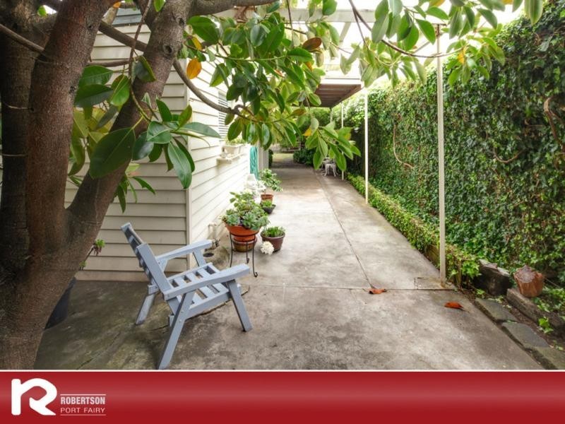 48 Sackville Street, Port Fairy VIC 3284