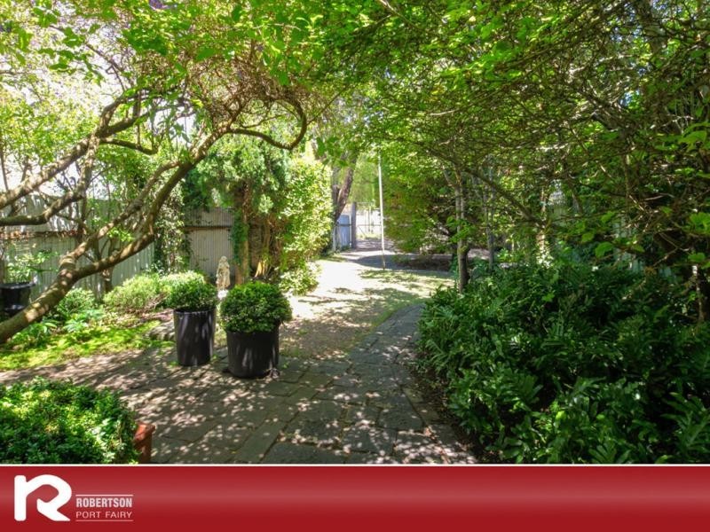 48 Sackville Street, Port Fairy VIC 3284