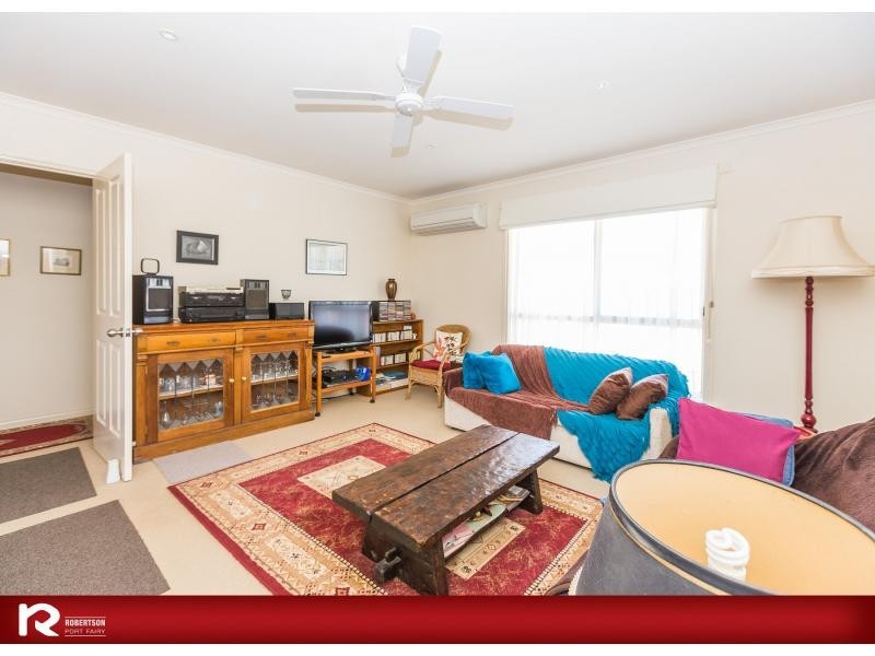 16 Dyson Street, Port Fairy VIC 3284