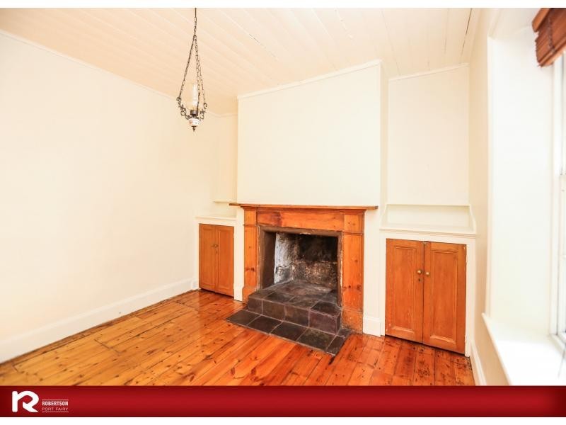 150 Princes Highway, Port Fairy VIC 3284