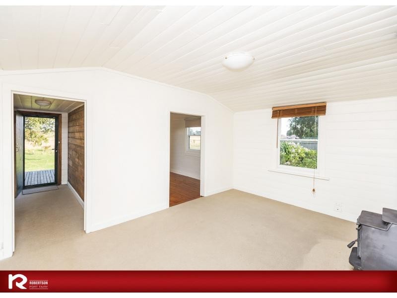 150 Princes Highway, Port Fairy VIC 3284