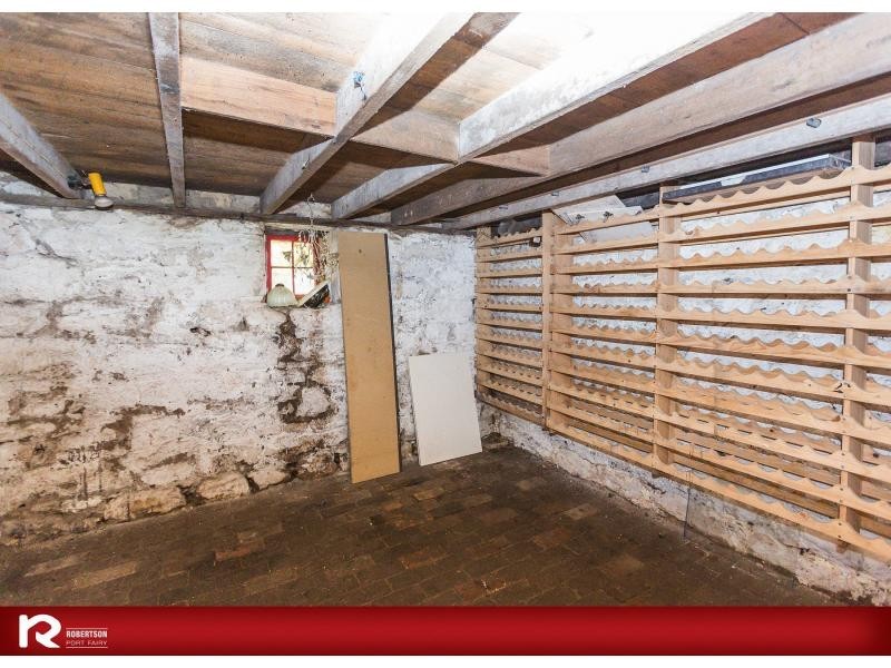 150 Princes Highway, Port Fairy VIC 3284