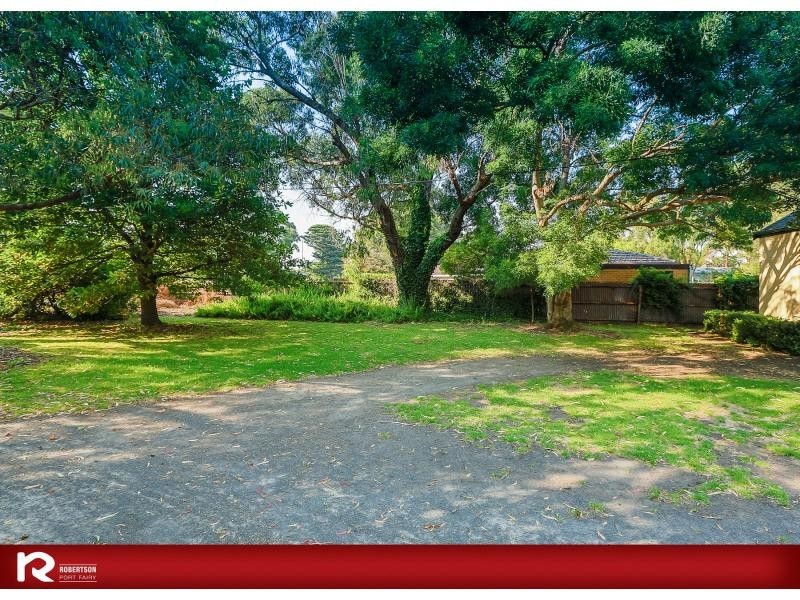 150 Princes Highway, Port Fairy VIC 3284