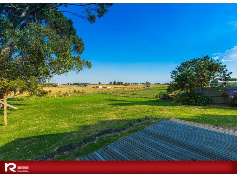150 Princes Highway, Port Fairy VIC 3284