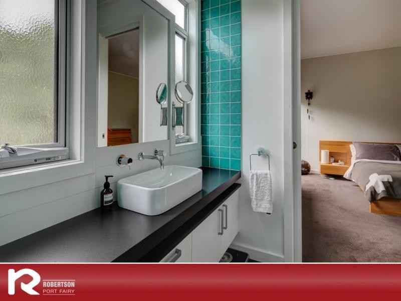 39 Baden Powell Drive, Port Fairy VIC 3284