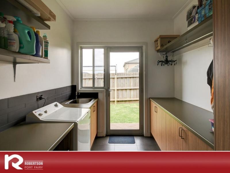 39 Baden Powell Drive, Port Fairy VIC 3284