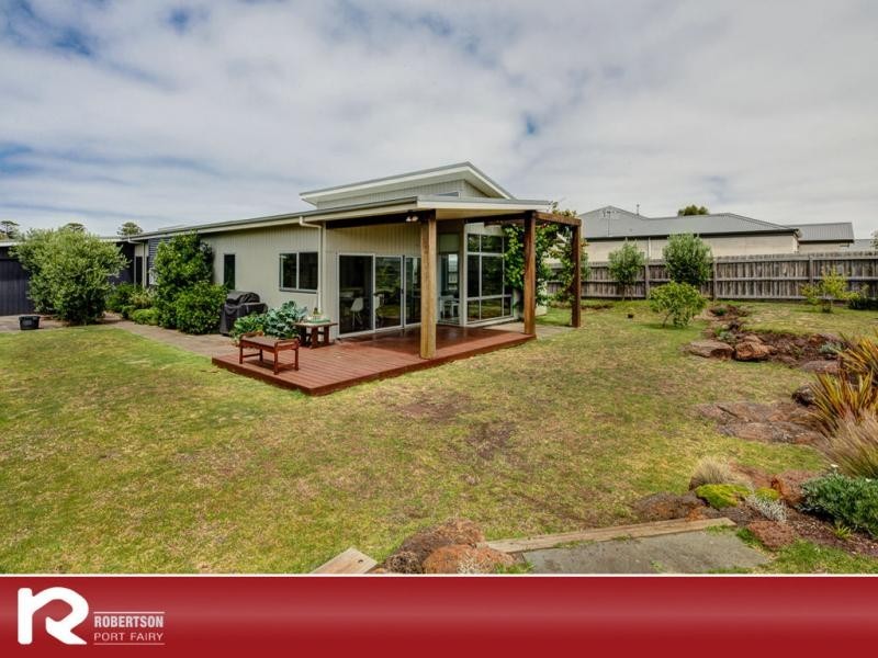 39 Baden Powell Drive, Port Fairy VIC 3284