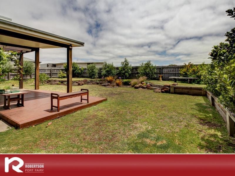 39 Baden Powell Drive, Port Fairy VIC 3284