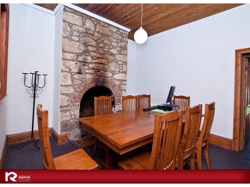 198 Princes Highway, Port Fairy VIC 3284