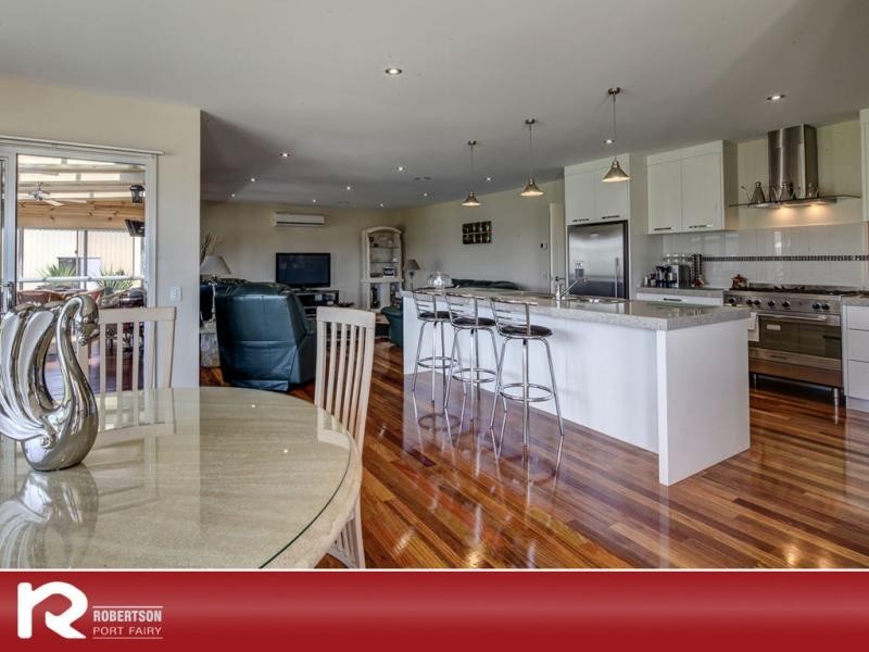 7 Atkins Crescent, Port Fairy VIC 3284