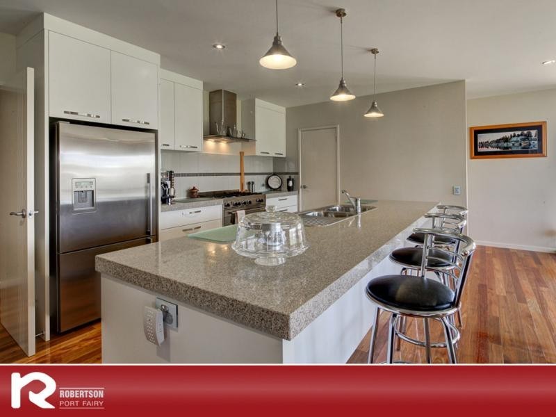 7 Atkins Crescent, Port Fairy VIC 3284