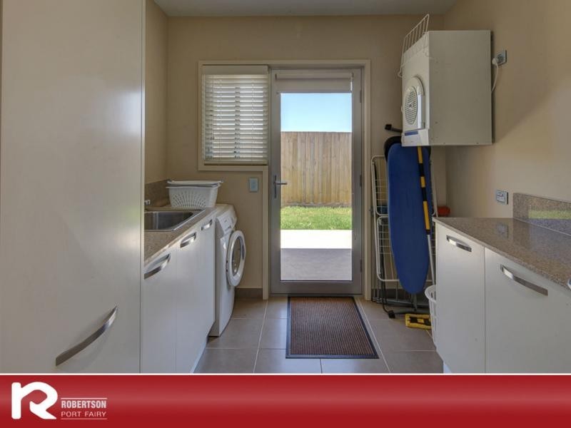 7 Atkins Crescent, Port Fairy VIC 3284