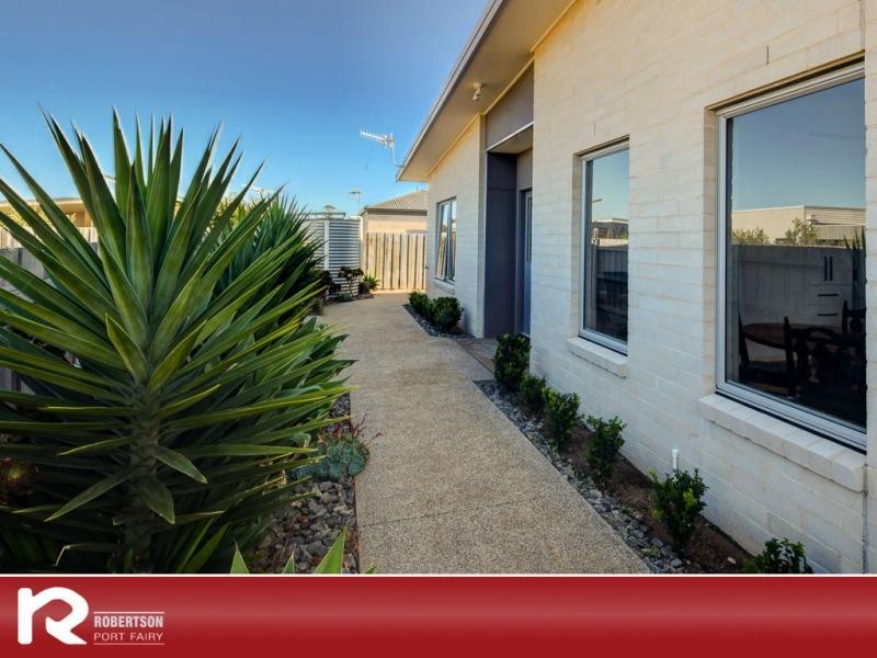 43 Baden Powell Drive, Port Fairy VIC 3284