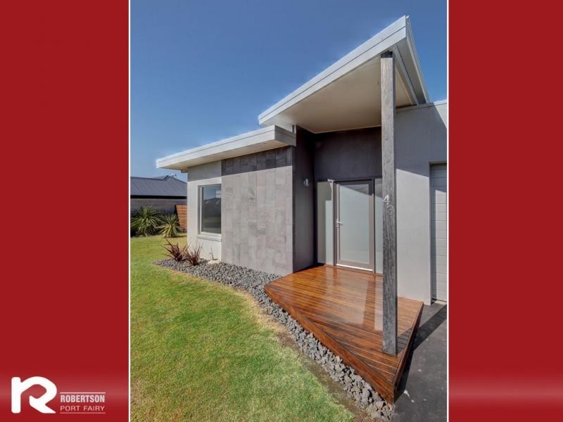 43 Baden Powell Drive, Port Fairy VIC 3284
