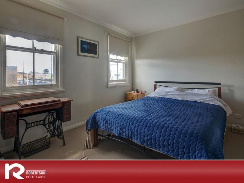1/12 Bank Street, Port Fairy VIC 3284