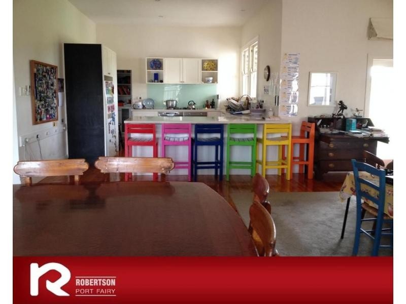 1352 Hamilton Highway, Port Fairy VIC 3284