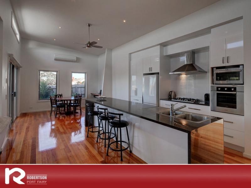 43 Baden Powell Drive, Port Fairy VIC 3284