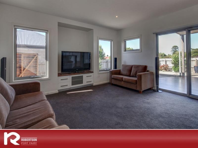 43 Baden Powell Drive, Port Fairy VIC 3284