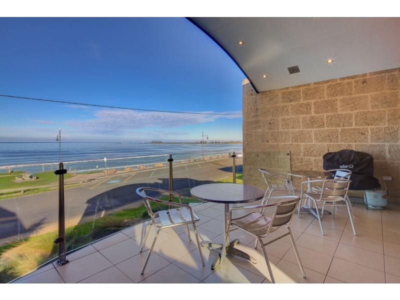 2/105 Beach Street, Port Fairy VIC 3284