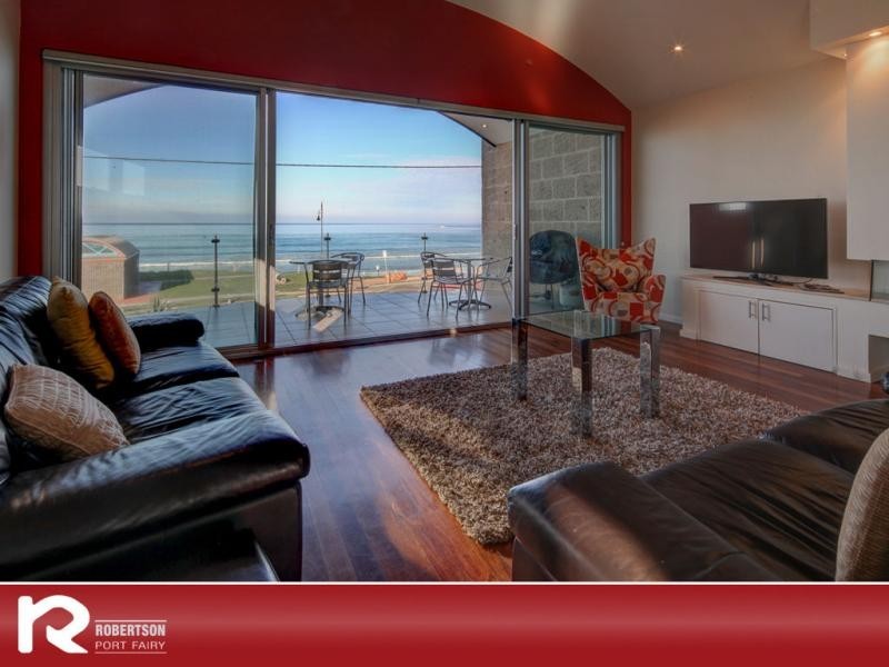 2/105 Beach Street, Port Fairy VIC 3284