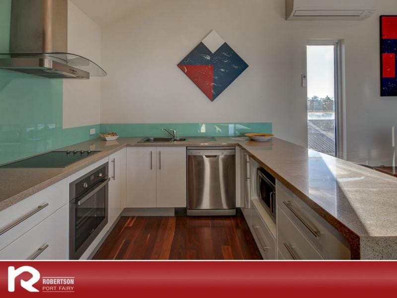 2/105 Beach Street, Port Fairy VIC 3284