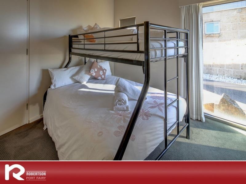 2/105 Beach Street, Port Fairy VIC 3284