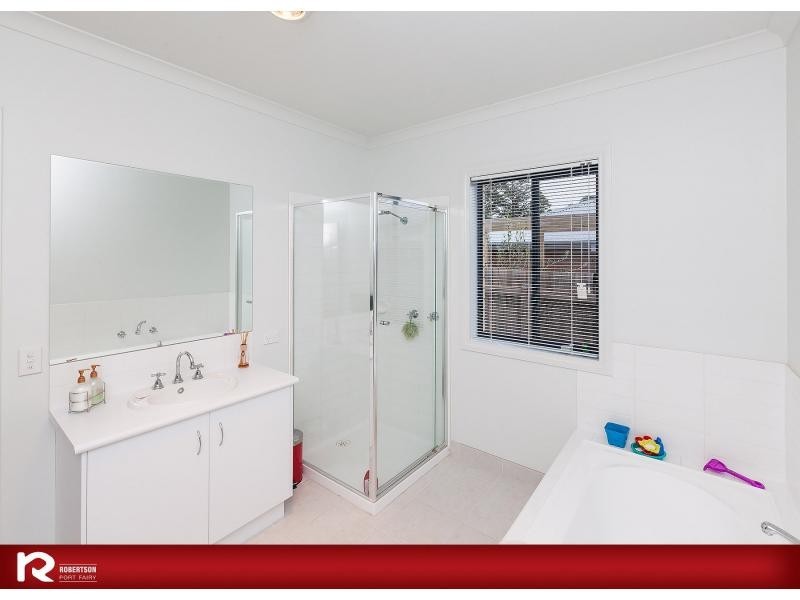 26 Baden Powell Drive, Port Fairy VIC 3284