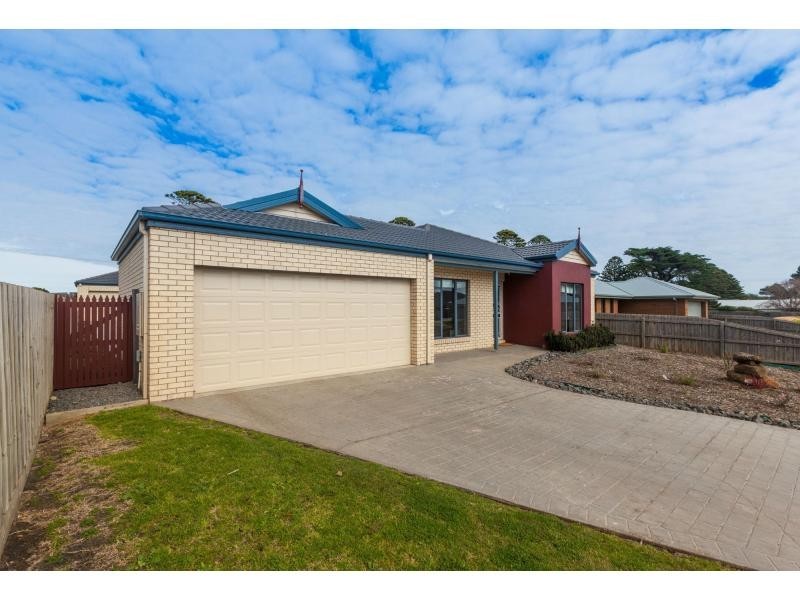 26 Baden Powell Drive, Port Fairy VIC 3284
