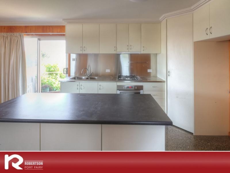 23 Reardon Street, Port Fairy VIC 3284