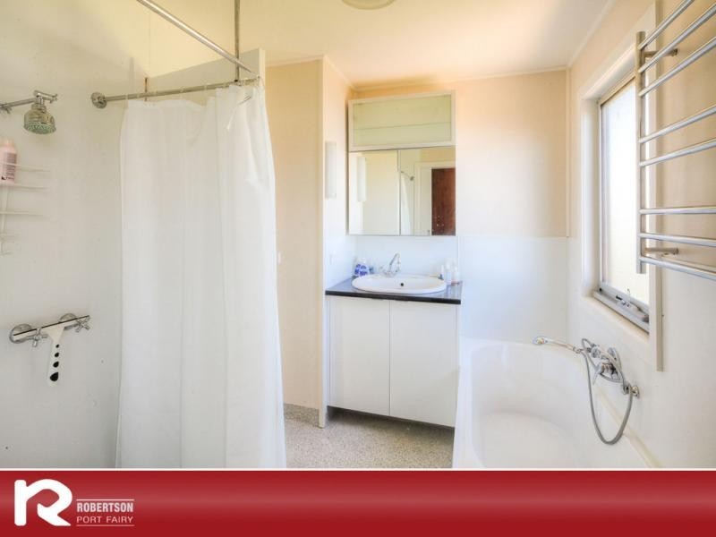 23 Reardon Street, Port Fairy VIC 3284