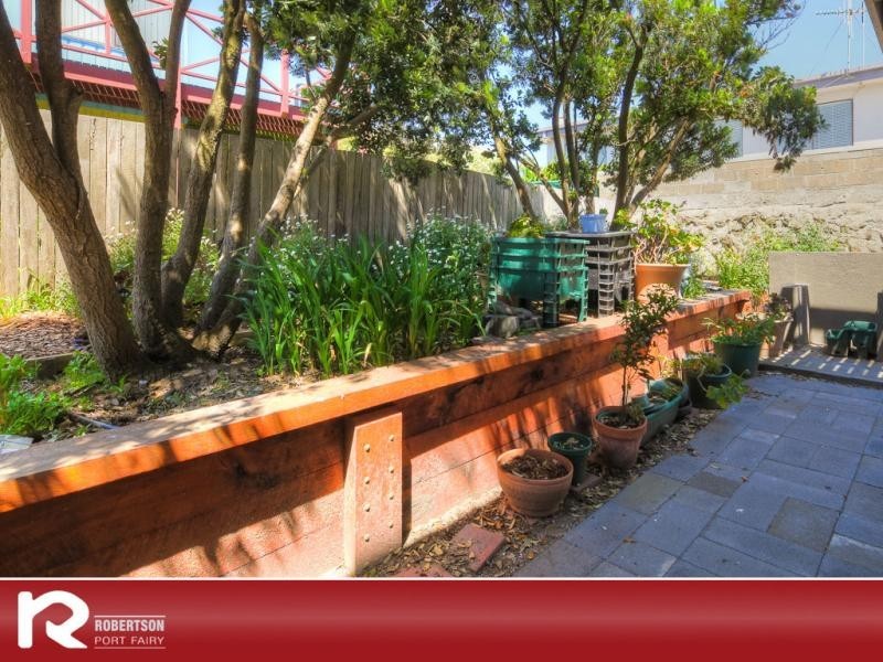 23 Reardon Street, Port Fairy VIC 3284