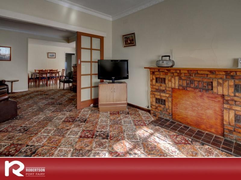 15 Albert Street, Port Fairy VIC 3284