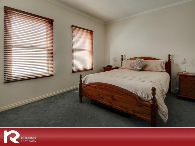 22 Cox Street, Port Fairy VIC 3284