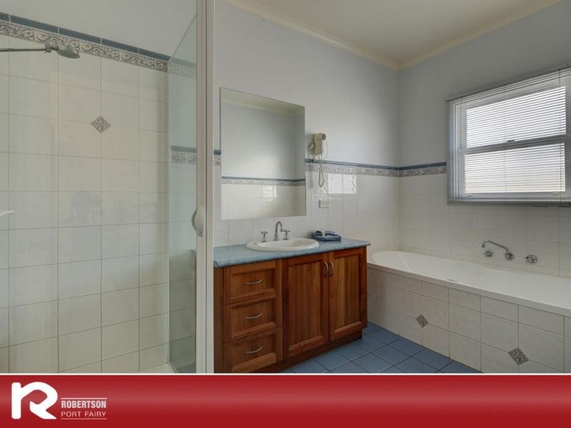 22 Cox Street, Port Fairy VIC 3284