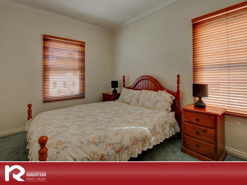 22 Cox Street, Port Fairy VIC 3284