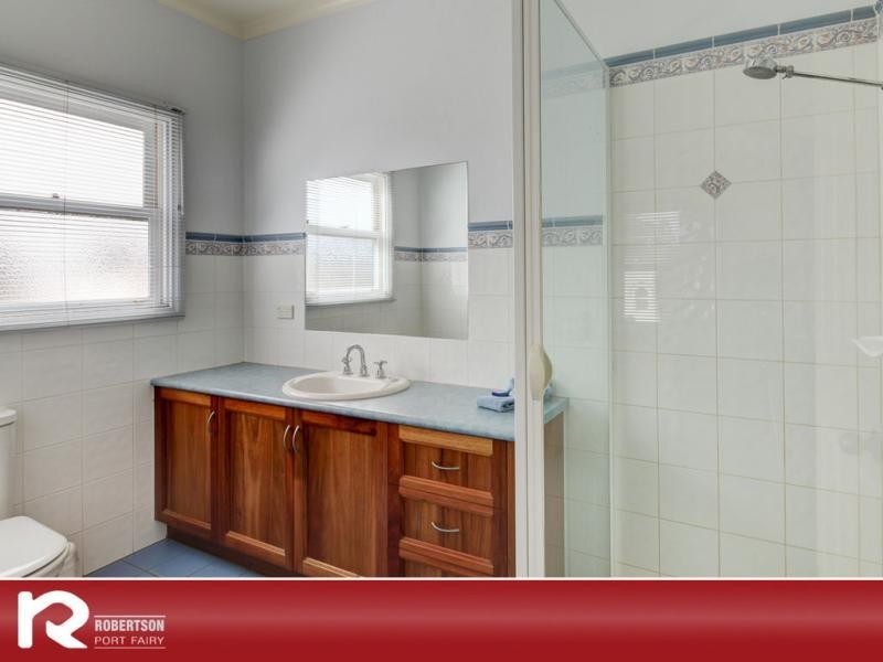 22 Cox Street, Port Fairy VIC 3284