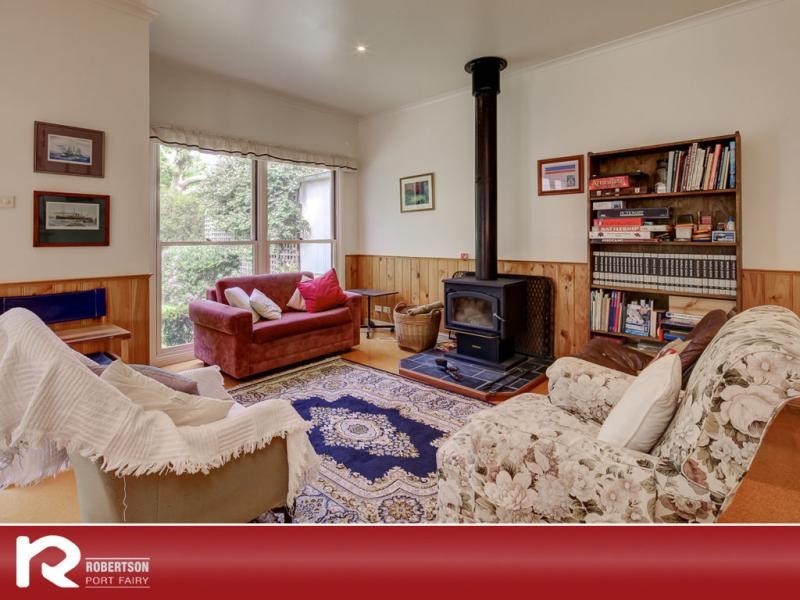 9 Wishart Street, Port Fairy VIC 3284