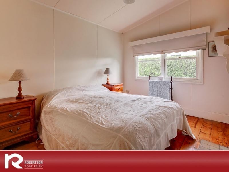 9 Wishart Street, Port Fairy VIC 3284