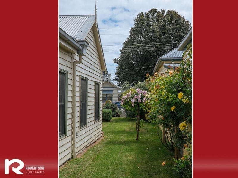 9 Wishart Street, Port Fairy VIC 3284