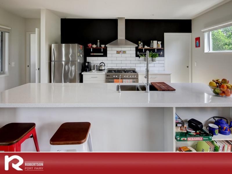 17 Mariner Court, Port Fairy VIC 3284