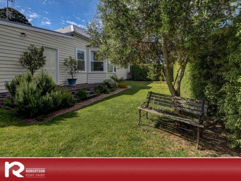 81 Cox Street, Port Fairy VIC 3284