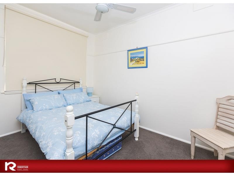 16 Mills Crescent, Port Fairy VIC 3284